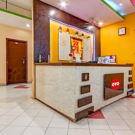 Oyo Flagship Hotel Samruddhi Lodge Nirmal  Exterior photo